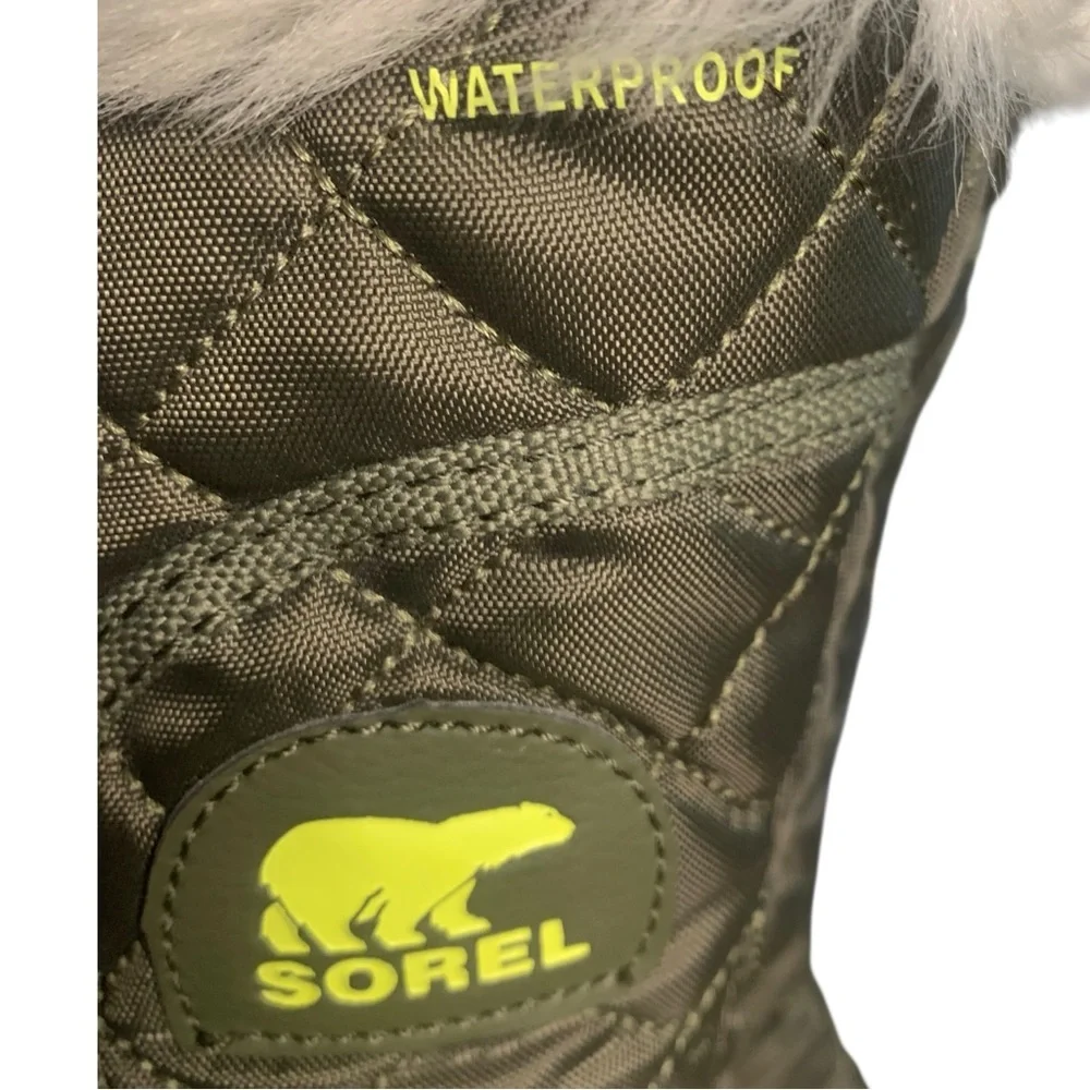 SOREL Women’s Green Faux Fur Trim Winter‎ Boots – Size 9